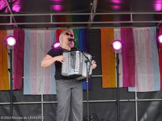 1060563-wm.jpg